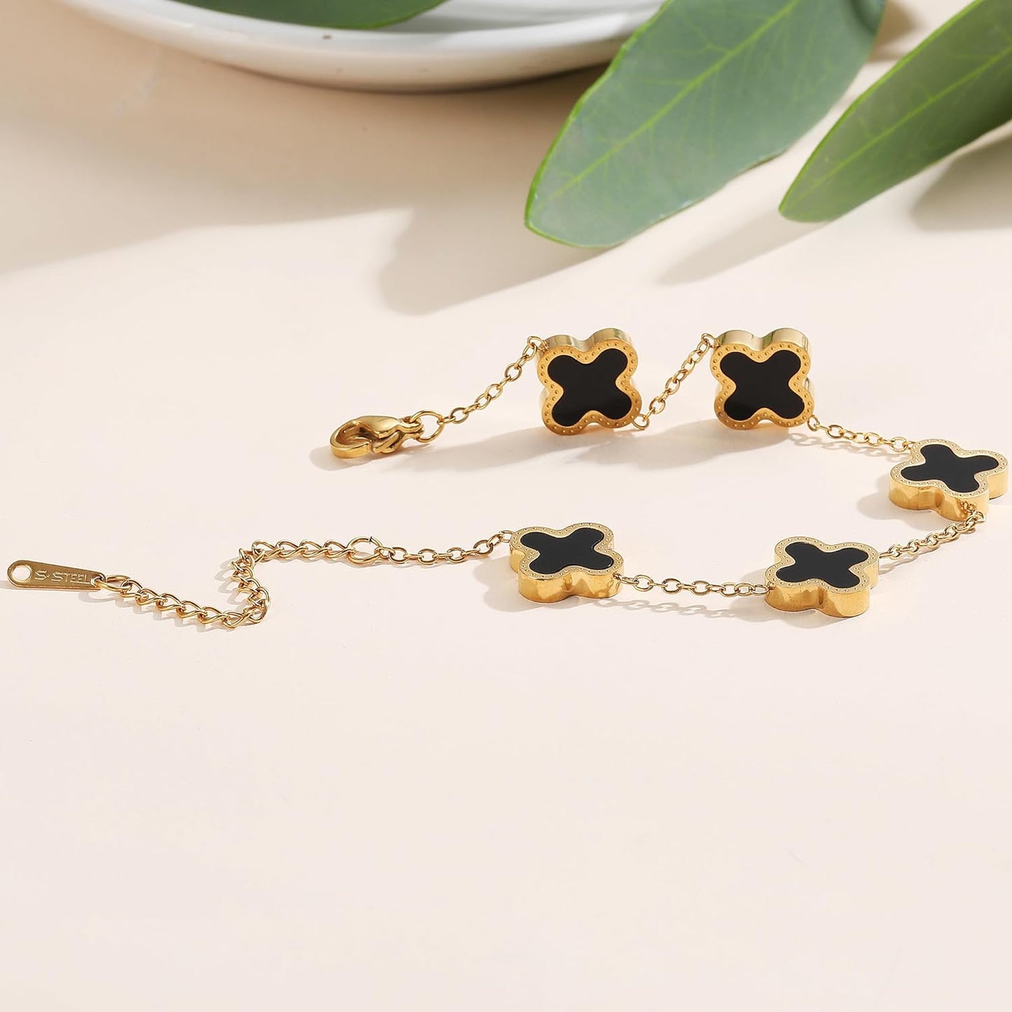 Lucky Bracelet Black