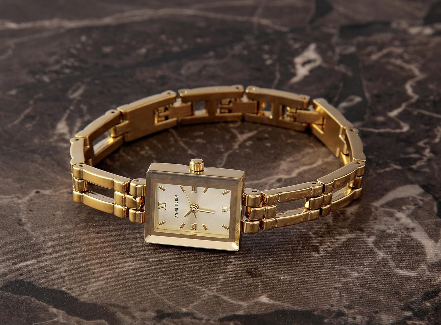 Anne Klein (YY0616)